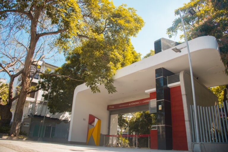 Estudiantes de Uniautónoma obtienen reconocimiento por diseño y desarrollo de proyectos innovadores